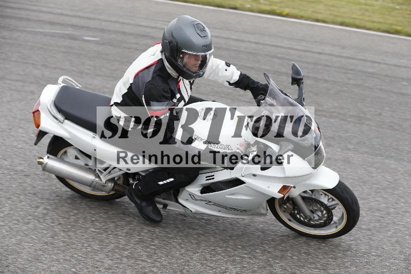 /19 26.05.2025 FREERIDE Training ADR/Gruppe B/9